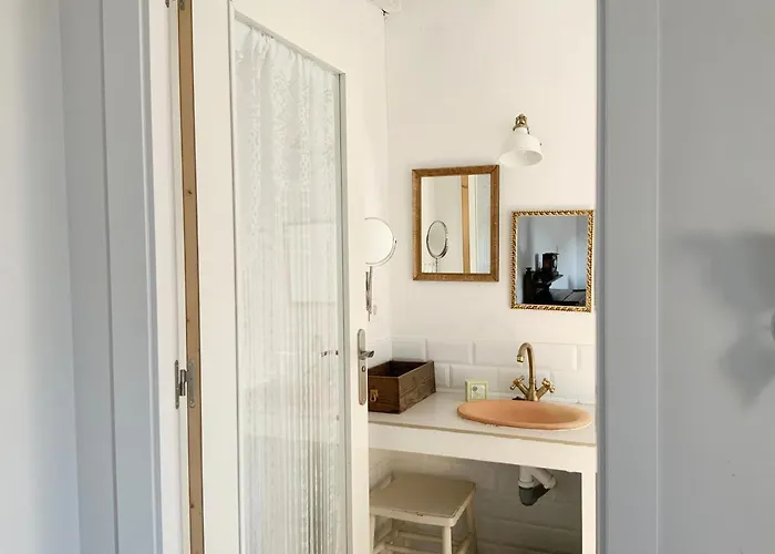 La Grulla Dorada Perales del Puerto