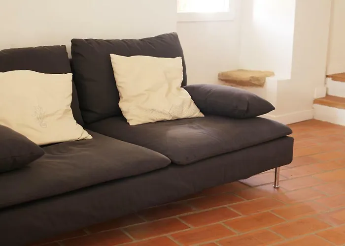 La Grulla Dorada * Perales del Puerto